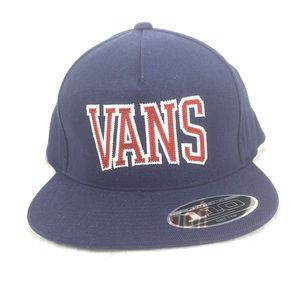 NWT VANS BLUE RED UNIVERSITY ADJUSTABLE HAT